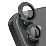 Kameran panssarilasi asennettuna iPhone 16:n kaksoiskamerajärjestelmään