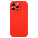 Punainen silikonikuori iPhone 16 Pro Max, kamera-aukoilla varustettu, suojaa tehokkaasti
