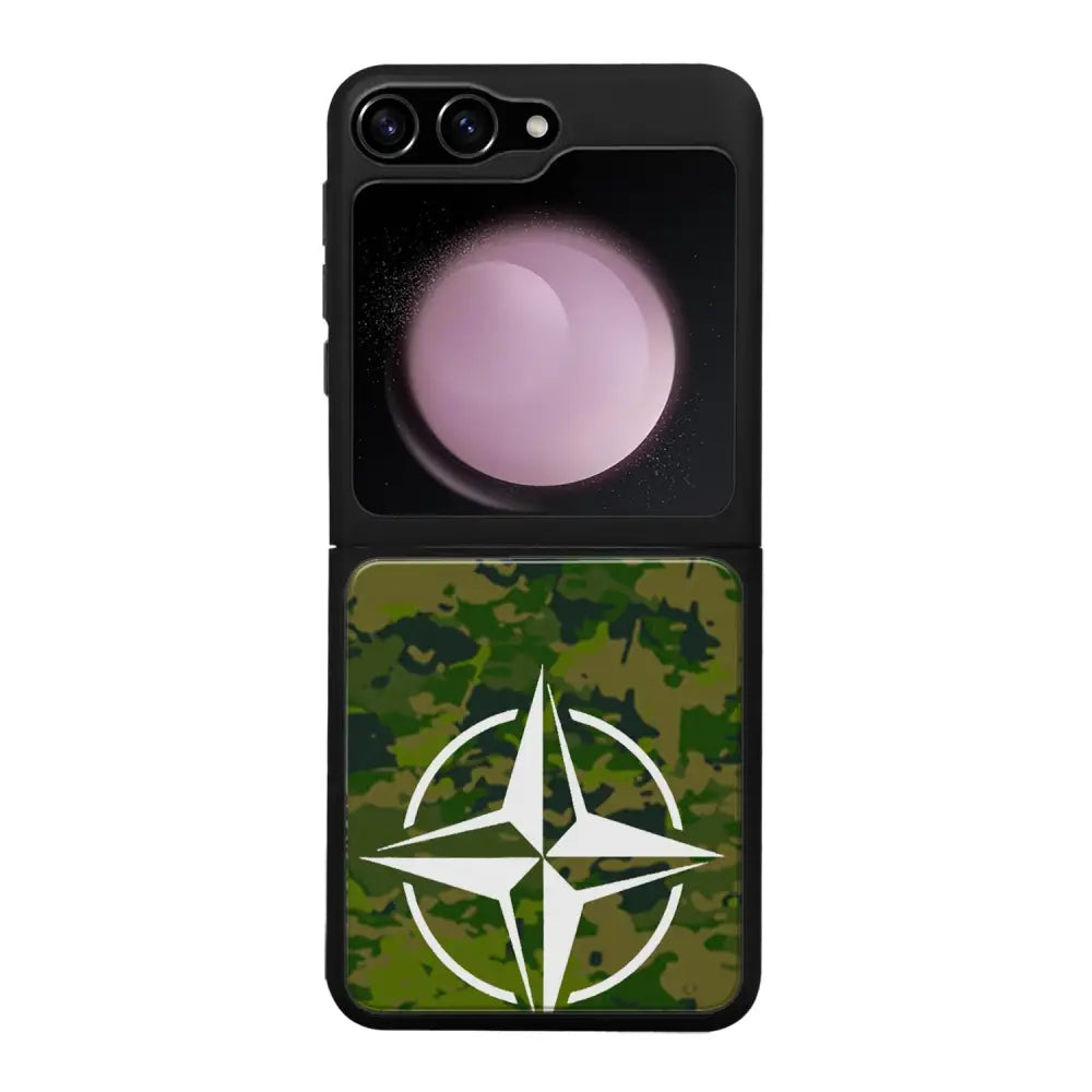Samsung Galaxy Z Flip 5 nato suojakuoret - Camo Suomi - Ei