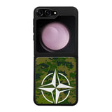 Samsung Galaxy Z Flip 5 nato suojakuoret - Camo Suomi - Ei
