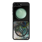 Samsung Galaxy Z Flip 6 animal kingdom suojakuoret - Creature - Noora Kämppi